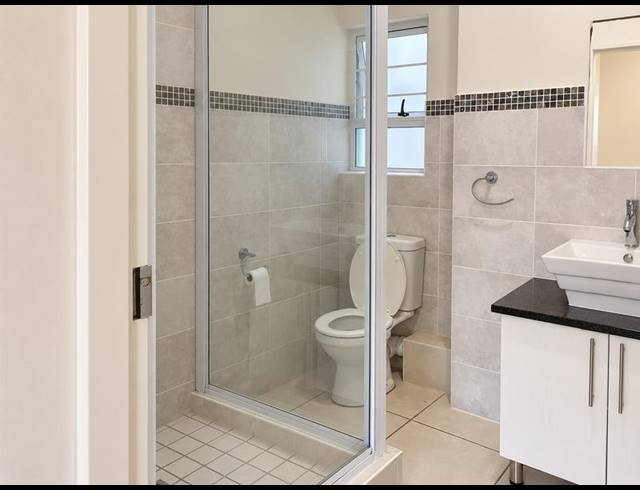 2 BEDROOM PROPERTY TO RENT IN PARKVIEW